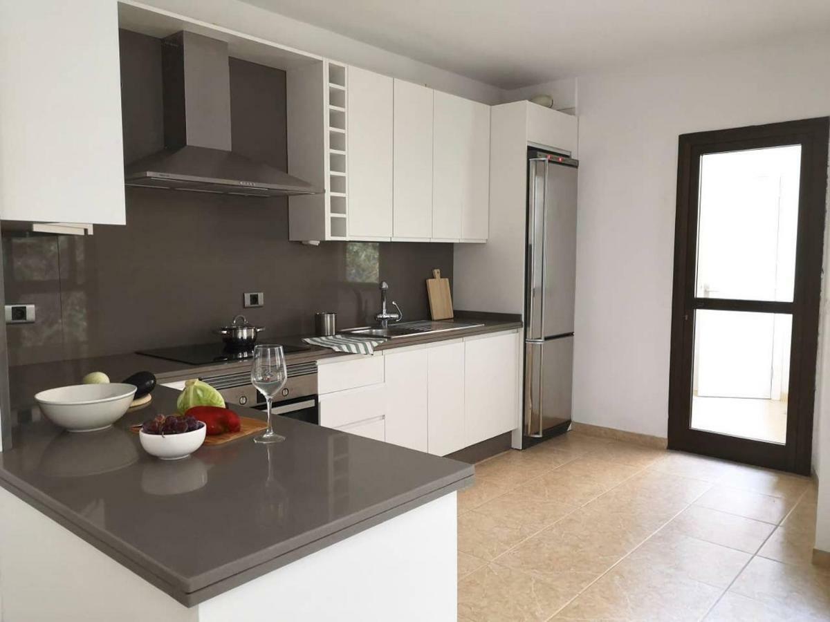 Апартаменты Magnific Flat With Panoramic Sea Views Радазул Экстерьер фото